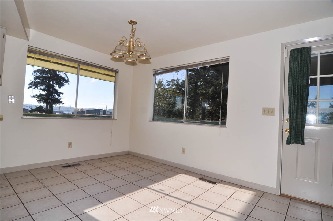 3449 Ruth Road Bellingham, WA 98226 - Photo 4 of 25 Gallery Image 4
