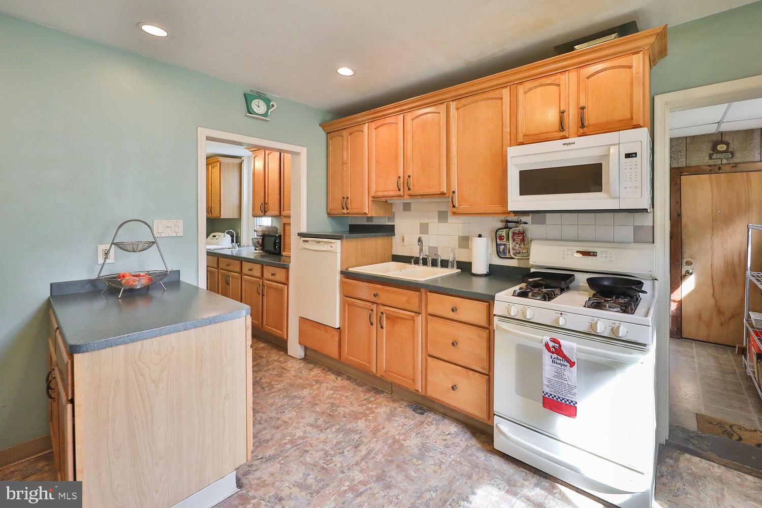 229 Mather Road Jenkintown, PA 19046 - Photo 15 of 37 Gallery Image 15