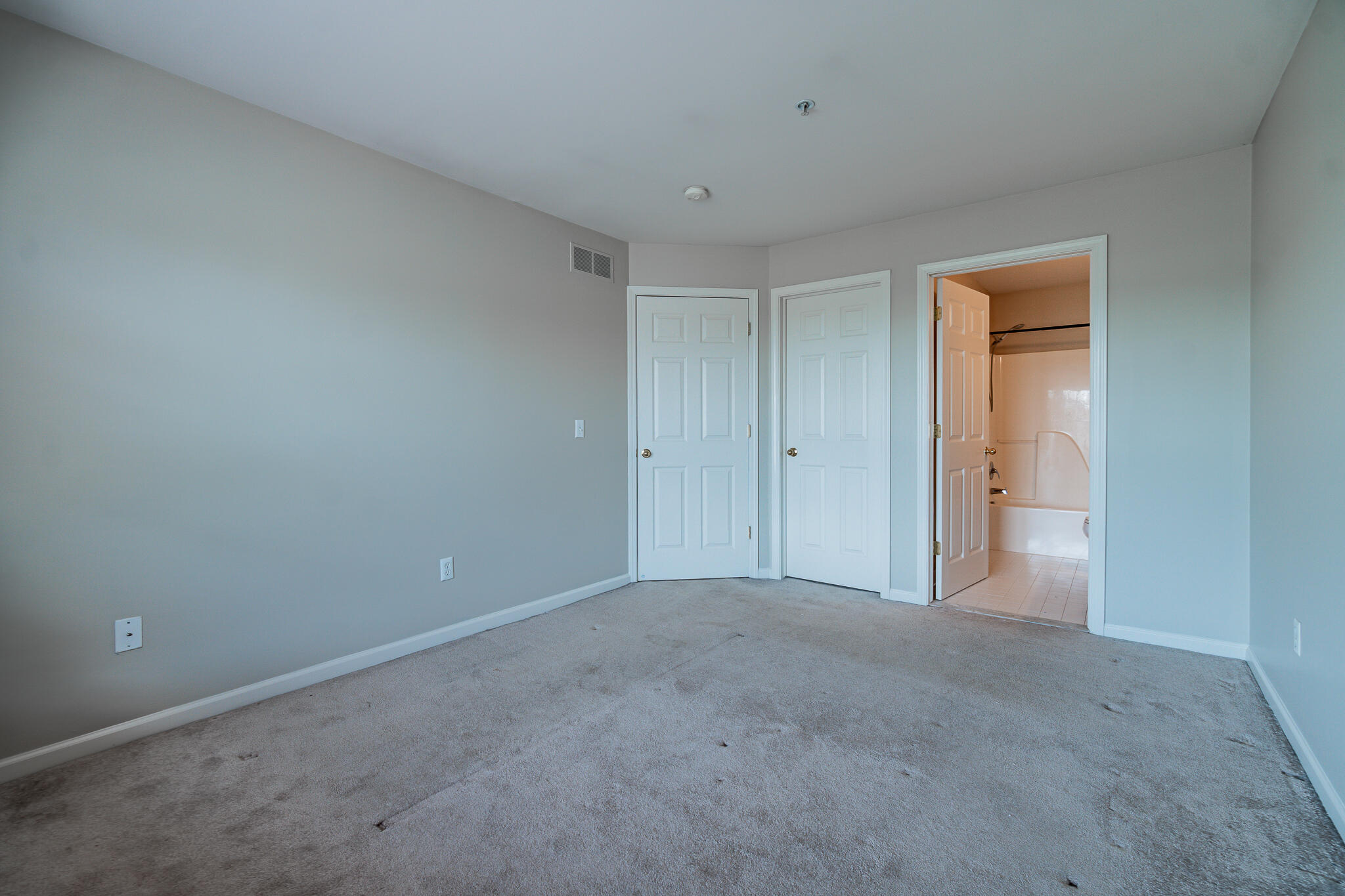 50147 Harding Street Canton, MI 48188 - Photo 17 of 24 Harding-23
