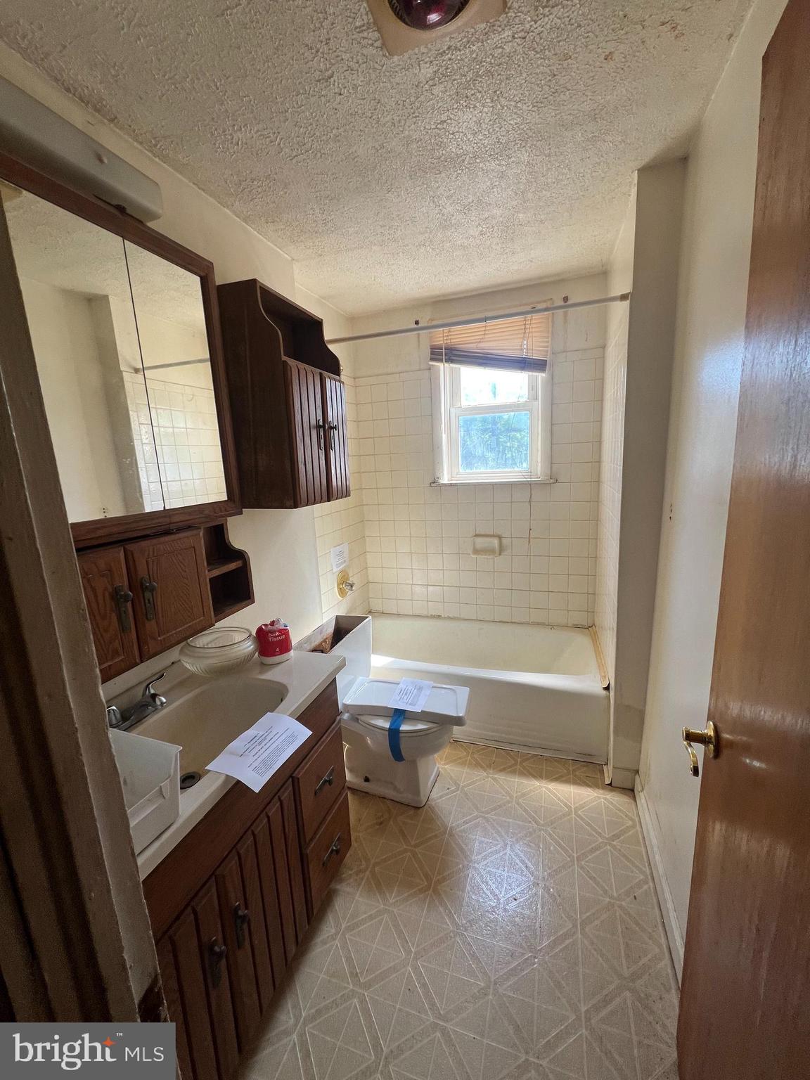 2825 Round Road Brooklyn, MD 21225 - Photo 5 of 10