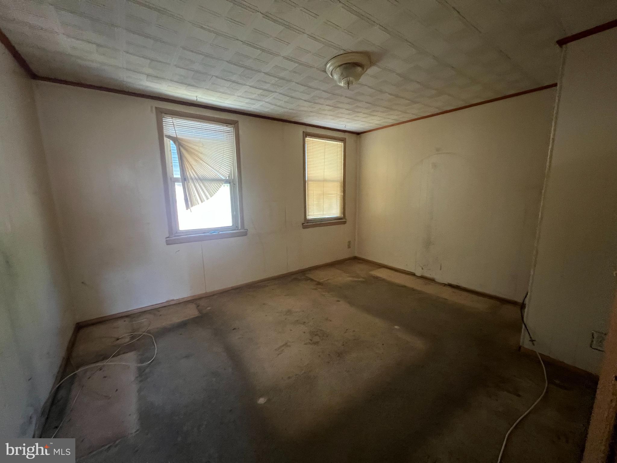 2825 Round Road Brooklyn, MD 21225 - Photo 6 of 10