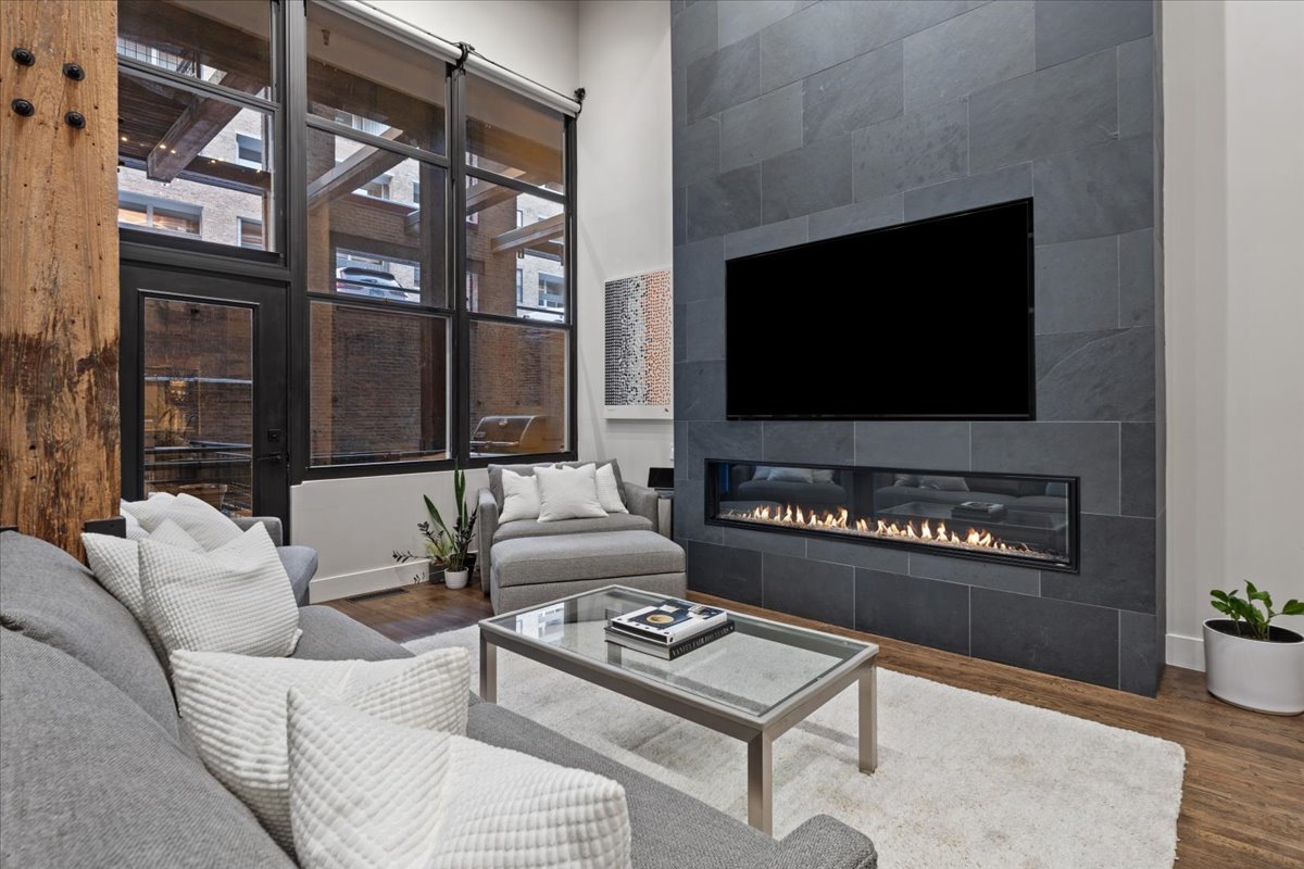 1000 West Washington Boulevard, Unit 132 Chicago, IL 60607 - Photo 13 of 37