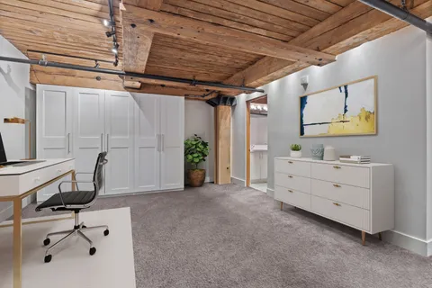 $775,000 | 1000 West Washington Boulevard, Unit 132, Chicago, IL 60607