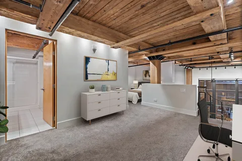 $775,000 | 1000 West Washington Boulevard, Unit 132, Chicago, IL 60607