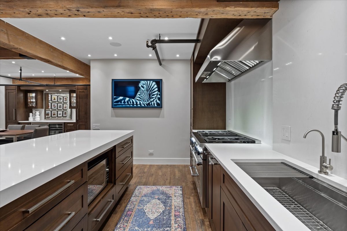 1000 West Washington Boulevard, Unit 132 Chicago, IL 60607 - Photo 9 of 37