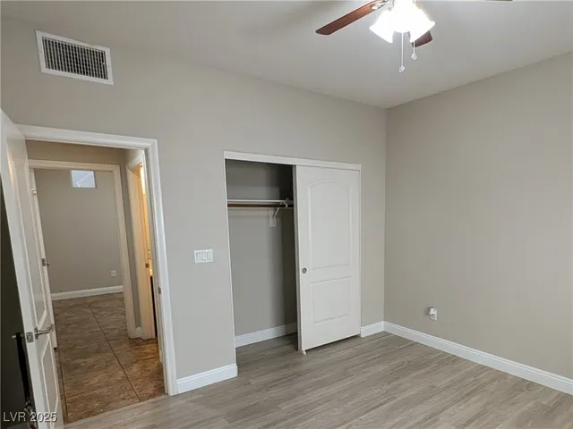 $2,595 | 10668 Berkshire Woods Avenue, Las Vegas, NV 89166