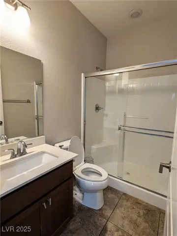 $2,595 | 10668 Berkshire Woods Avenue, Las Vegas, NV 89166