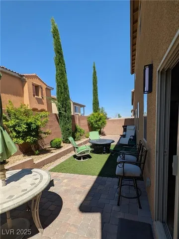 $2,595 | 10668 Berkshire Woods Avenue, Las Vegas, NV 89166