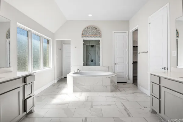 $4,000 | 117 Boulder Creek, Boerne, TX 78006