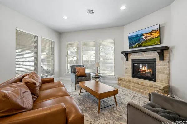 $4,000 | 117 Boulder Creek, Boerne, TX 78006