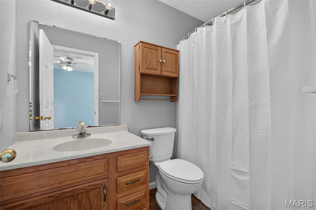 2917 Periwinkle Court Highland, IL 62249 - Photo 17 of 47