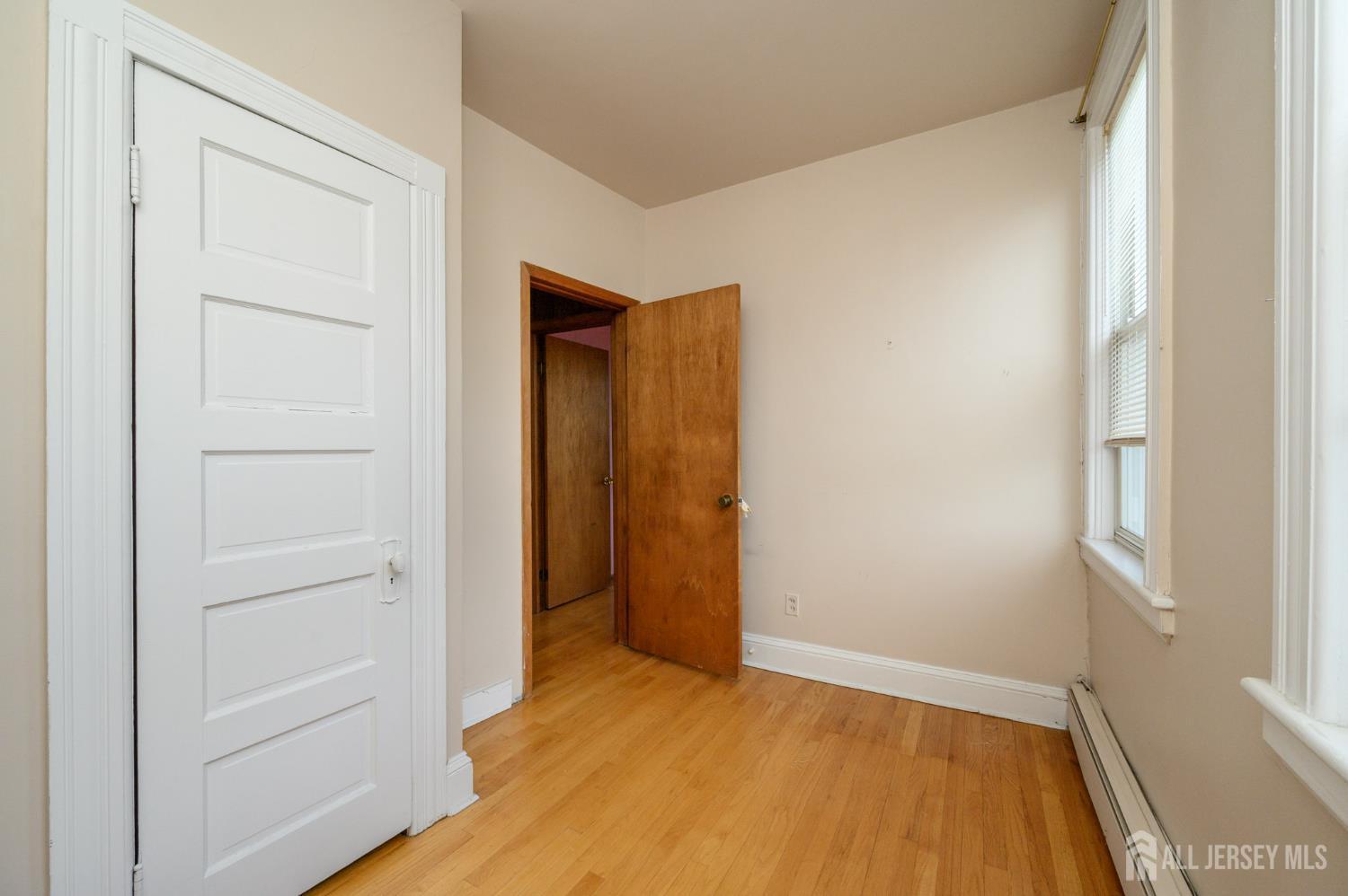 1120 Madison Hill Road Clark, NJ 07066 - Photo 29 of 51