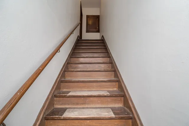 $1,900 | 71 North Williams Street, Unit 201, Crystal Lake, IL 60014