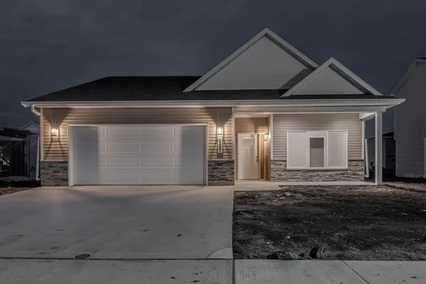 $349,900 | 1897 19th Avenue, Wahpeton, ND 58075