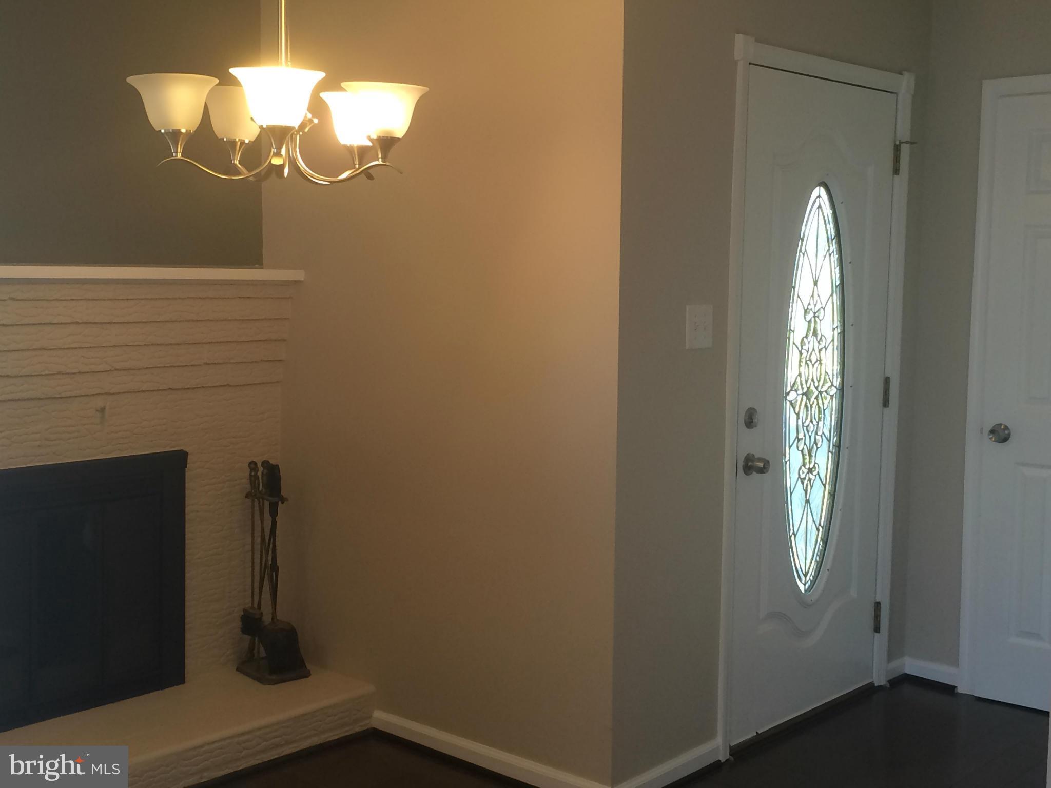 8530 Jenkins Road Pasadena, MD 21122 - Photo 6 of 19 Interior (General)