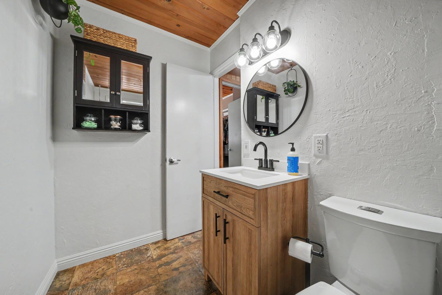 27161 Barton Road Pioneer, CA 95666 - Photo 21 of 46 Gallery Image 21