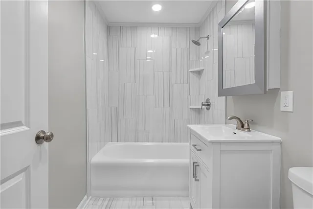 $249,900 | 5142 Brookwood Avenue, Kansas City, MO 64110