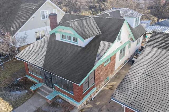 $249,900 | 5142 Brookwood Avenue, Kansas City, MO 64110