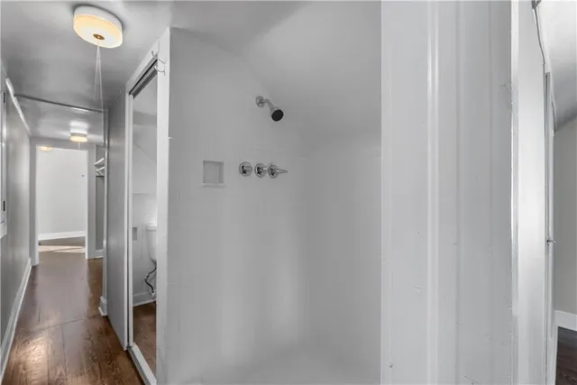 $249,900 | 5142 Brookwood Avenue, Kansas City, MO 64110