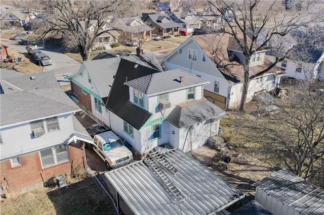 $249,900 | 5142 Brookwood Avenue, Kansas City, MO 64110