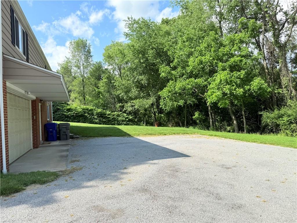5246 Richland Road Gibsonia, PA 15044 - Photo 5 of 22