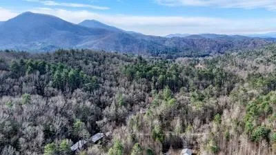 $549,000 | 520 Farmer Drive, Murphy, NC 28906