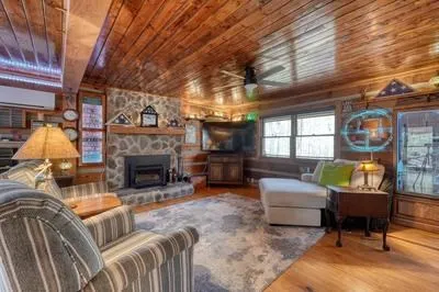 $549,000 | 520 Farmer Drive, Murphy, NC 28906