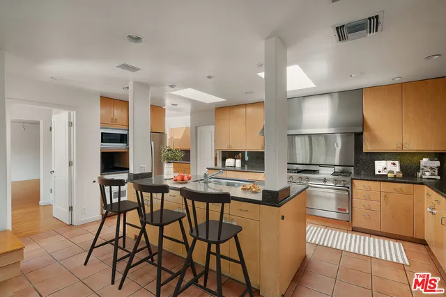 $5,995,000 | 604 South Saltair Avenue, Los Angeles, CA 90049