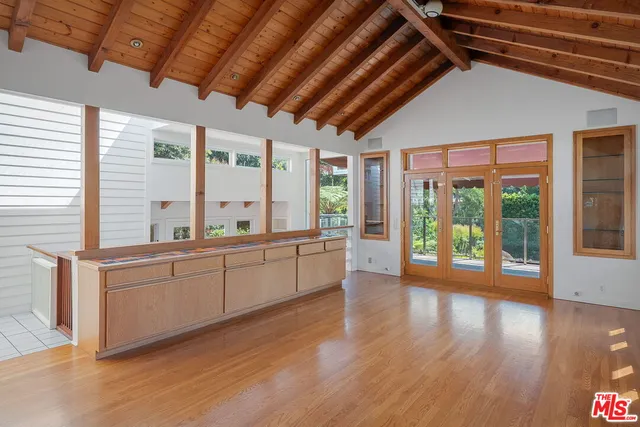 $5,995,000 | 604 South Saltair Avenue, Los Angeles, CA 90049