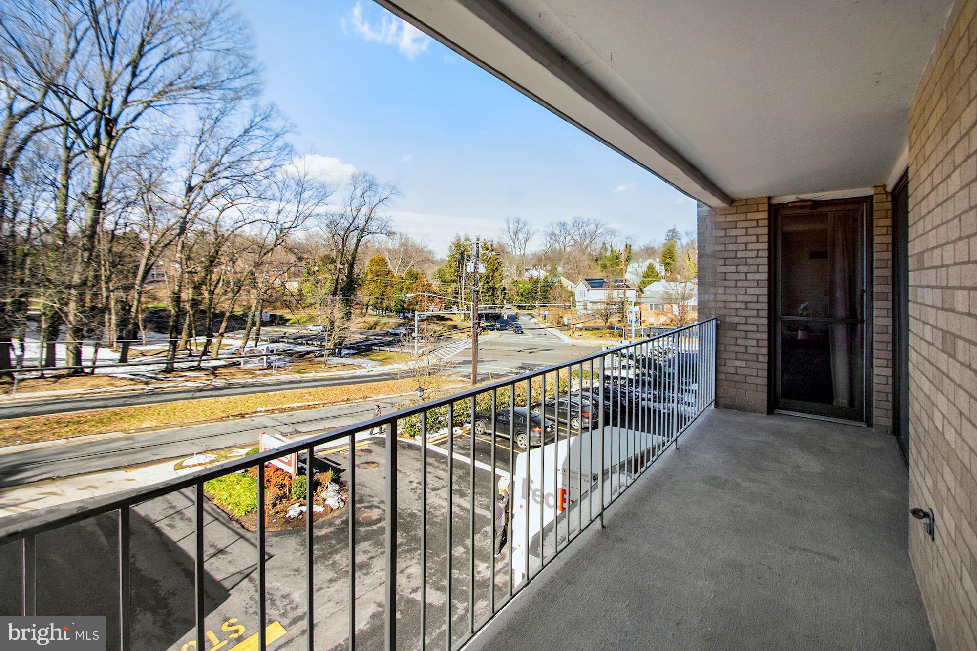 2100 Washington Avenue, Unit 3D Silver Spring, MD 20910 - Photo 17 of 18 Huge 20' Balcony