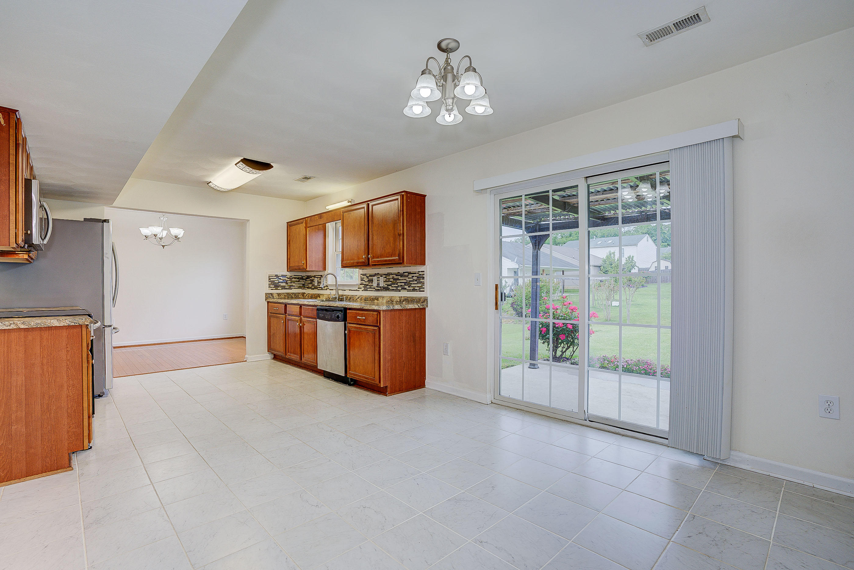 6810 Albert Road Roanoke, VA 24019 - Photo 14 of 43 91