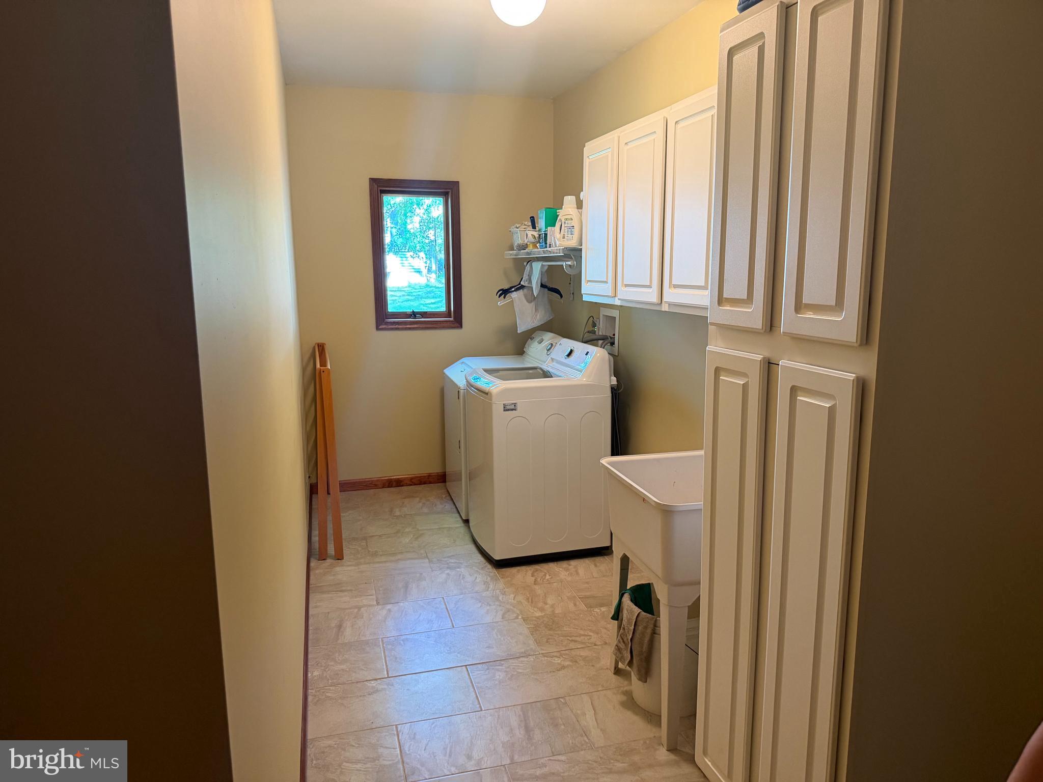 1471 Cortez Road Blue Bell, PA 19422 - Photo 7 of 16 Laundry - first floor