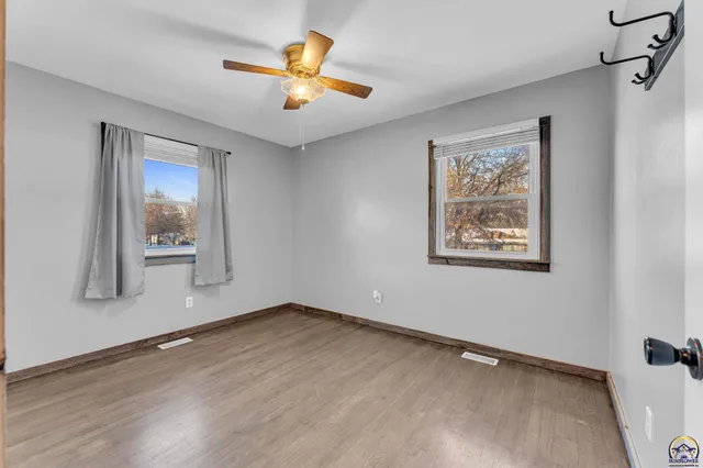 $285,000 | 3101 Southwest 32nd Street, Topeka, KS 66614