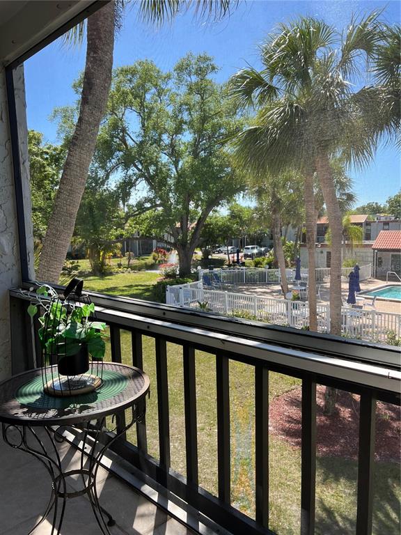 3245 South Beneva Road, Unit 203 Sarasota, FL 34232 - Photo 4 of 20 Gallery Image 4