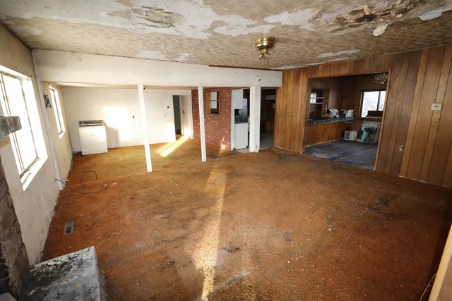 $199,900 | 7408 North Market Street, Spokane, WA 99217