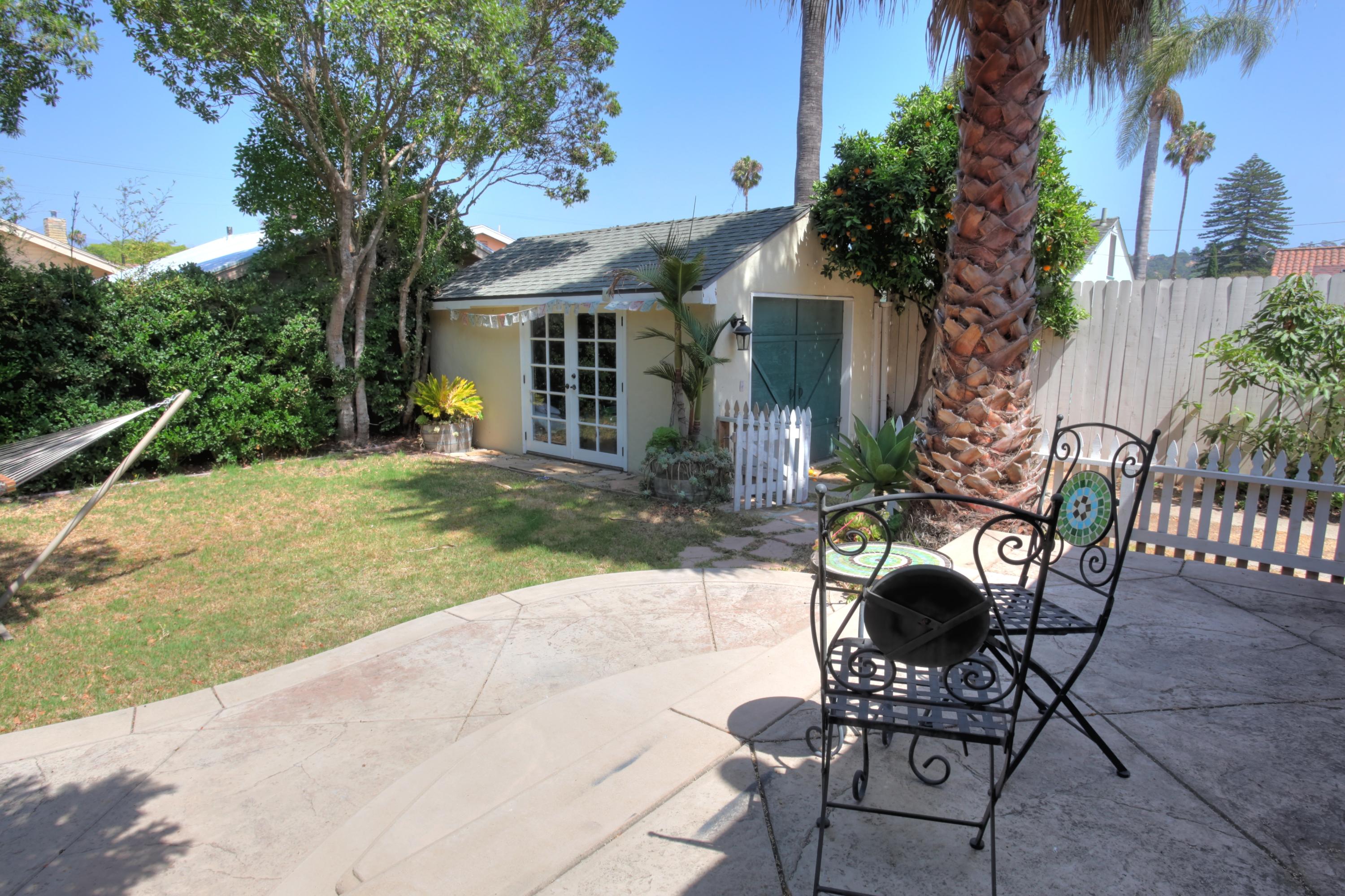 1624 Clearview Road Santa Barbara, CA 93101 - Photo 15 of 15 Back Garden