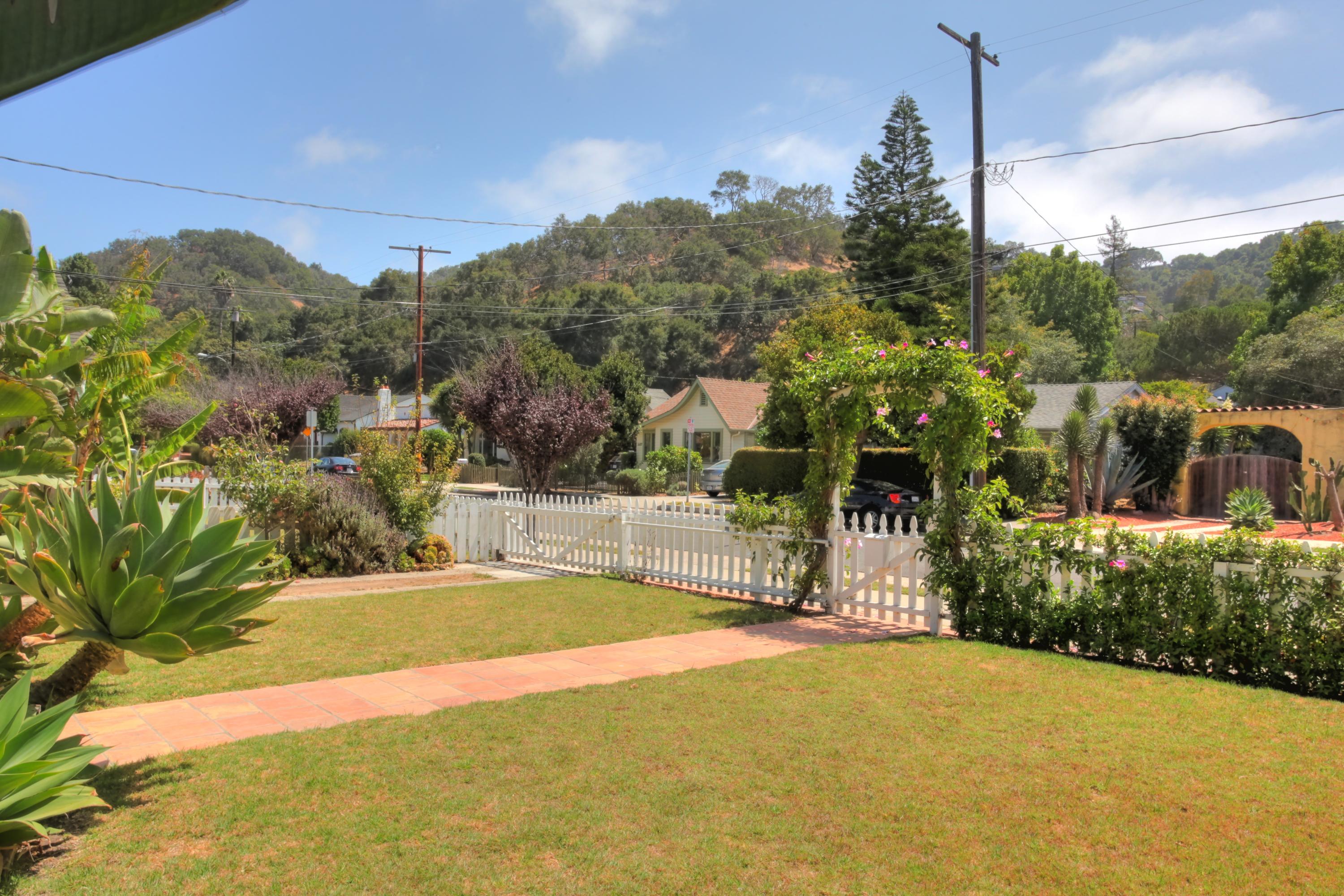 1624 Clearview Road Santa Barbara, CA 93101 - Photo 3 of 15 Front Garden