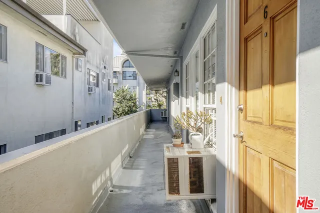 a view of an entryway