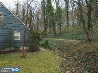 26 Jacobs Creek Road Ewing, NJ 08628 - Photo 11 of 12 Exterior Back