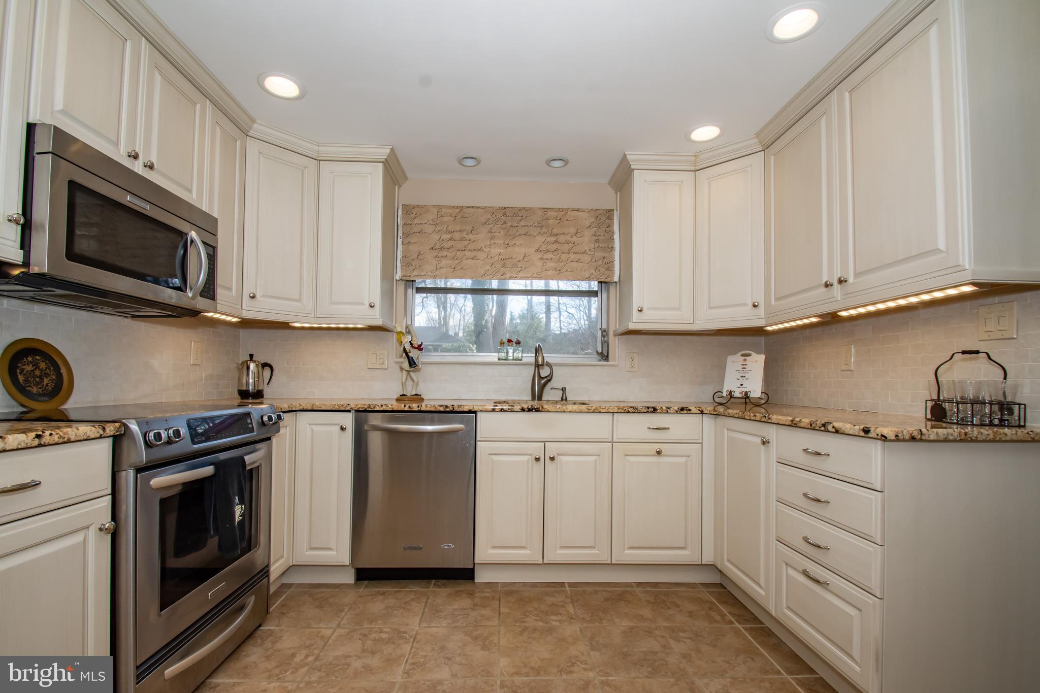 249 Orchard Road Paoli, PA 19301 - Photo 7 of 29 Kitchen upgrade