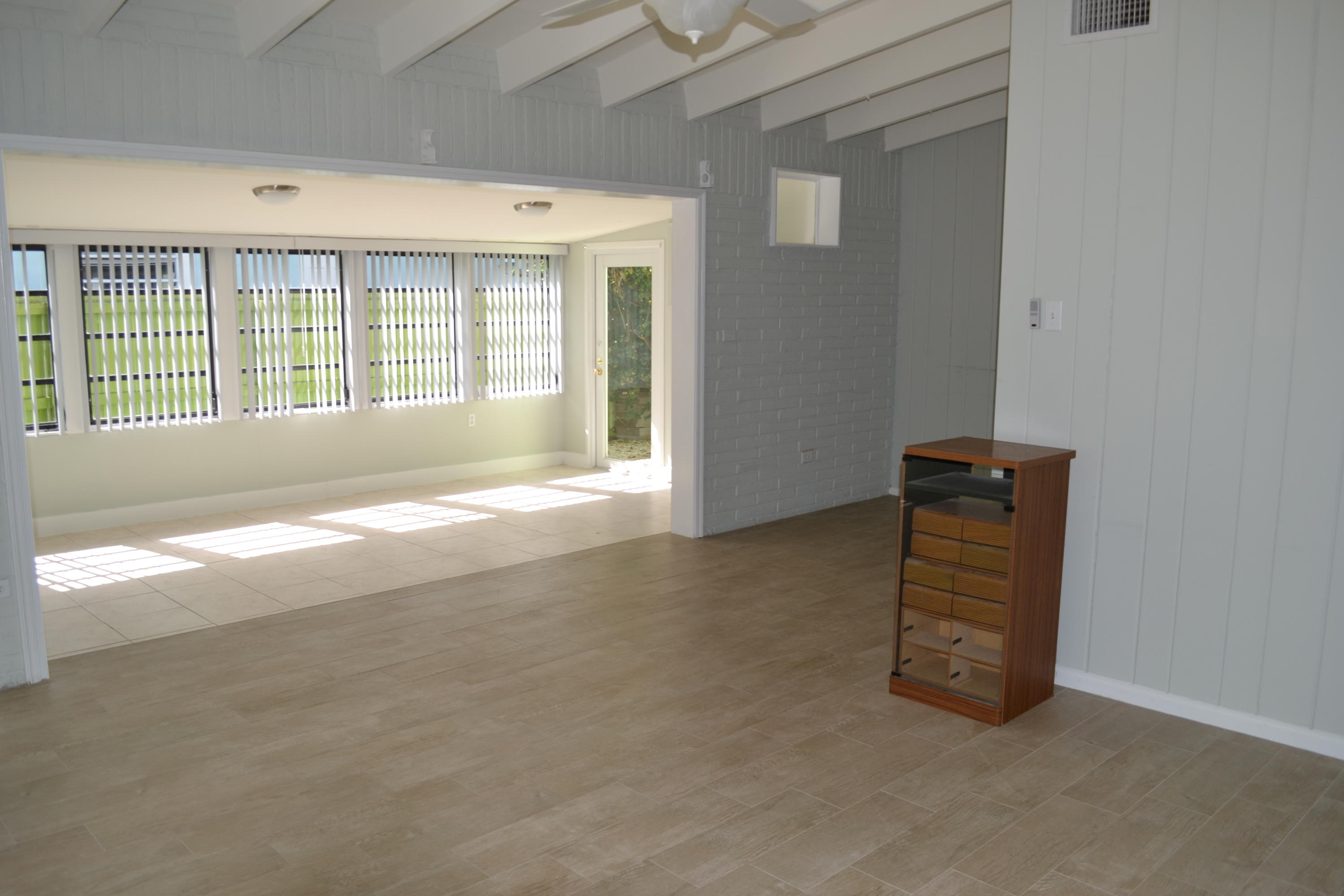 39 Bass Avenue Key Largo, FL 33037 - Photo 6 of 25 a view of an empty room with a window