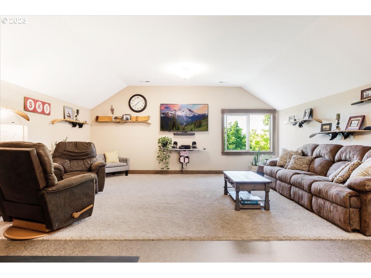22633 South Ferguson Road Beavercreek, OR 97004 - Photo 25 of 48 Gallery Image 25