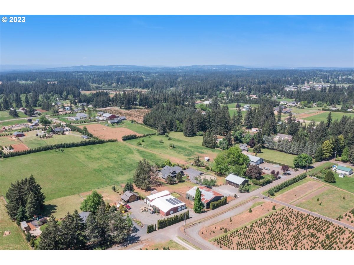 22633 South Ferguson Road Beavercreek, OR 97004 - Photo 40 of 48 Gallery Image 40