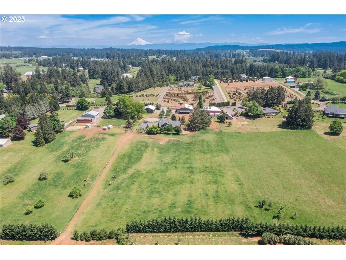 22633 South Ferguson Road Beavercreek, OR 97004 - Photo 42 of 48 Gallery Image 42