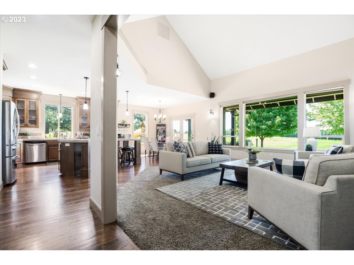 22633 South Ferguson Road Beavercreek, OR 97004 - Photo 7 of 48 Gallery Image 7