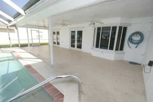 22045 Aqua Court Boca Raton, FL 33428 - Photo 3 of 8 Additional Photo