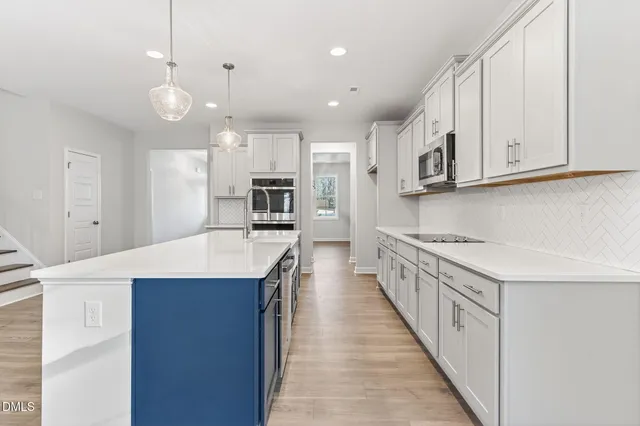 $489,706 | 318 Abingdon Farms Drive, Selma, NC 27576