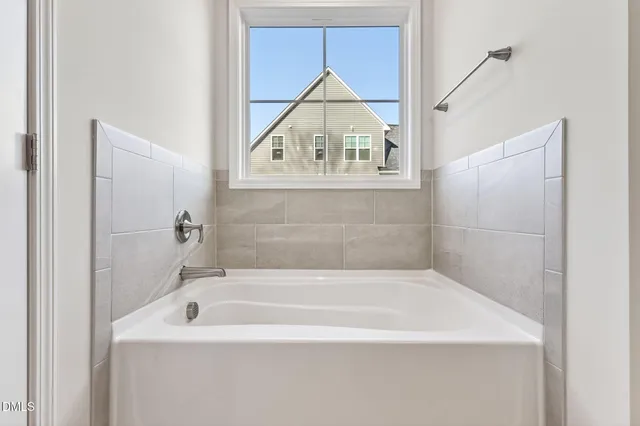 $489,706 | 318 Abingdon Farms Drive, Selma, NC 27576