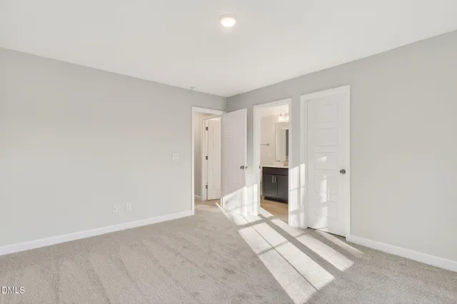 $489,706 | 318 Abingdon Farms Drive, Selma, NC 27576