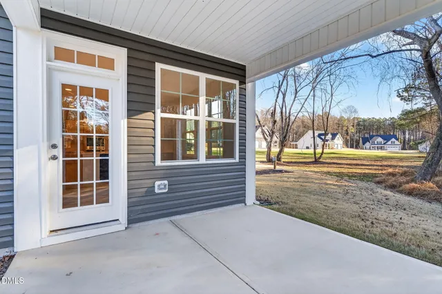 $489,706 | 318 Abingdon Farms Drive, Selma, NC 27576